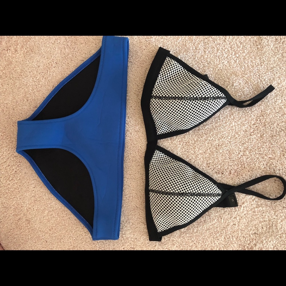 TRIANGL Bikini